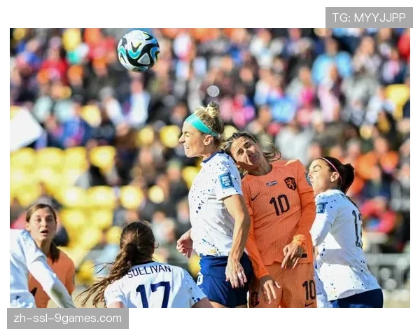 美国女足队长琳赛·霍兰谈论球队新老交替及世界杯卫冕目标